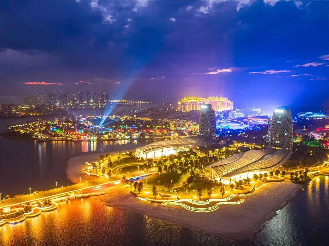夜游海南?；◢u各種燈光和建筑美輪美奐